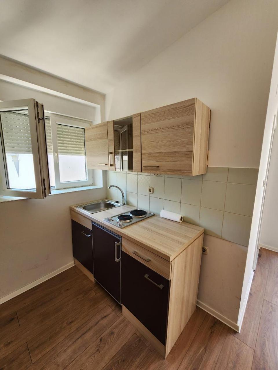 Apartmani Sole Vis Exterior foto