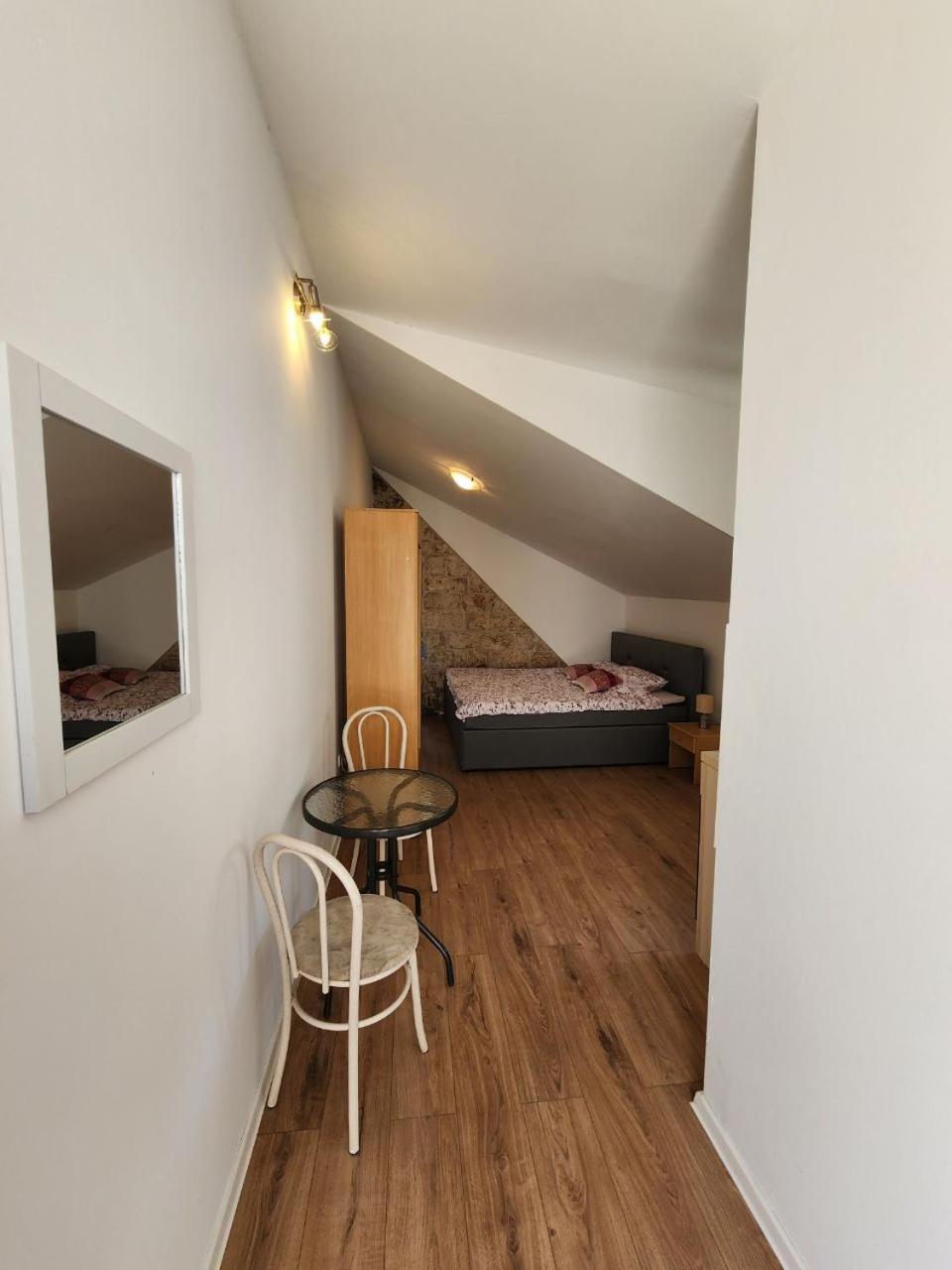 Apartmani Sole Vis Exterior foto